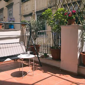 La Casa Del Nespolo, 2 Terrazzi E 2 Bagni In Centro Appartement Naples