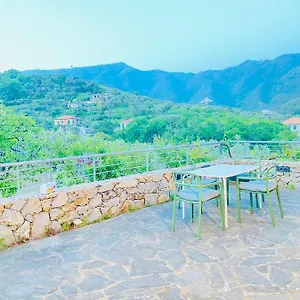  Appartement Arancia Quiet, Central, Parking And Air Conditioning